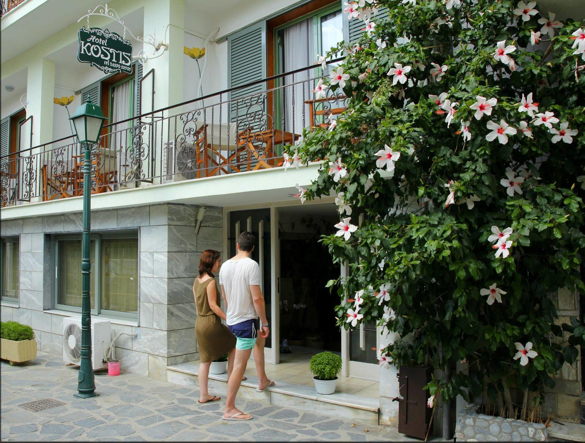 Hotel Kostis Скиатос Экстерьер фото